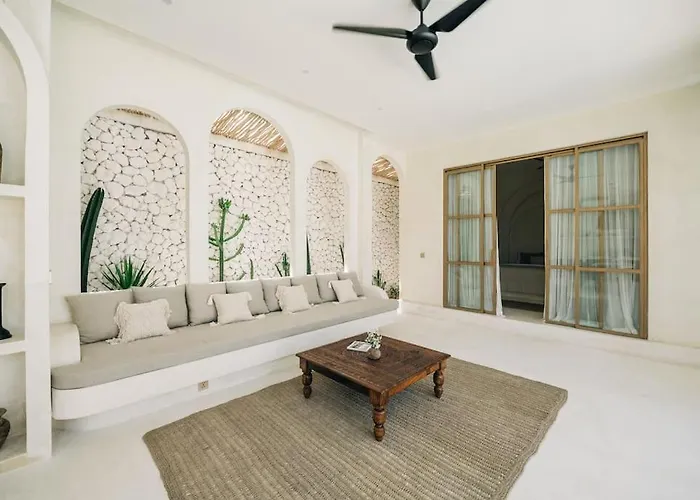 New Design Casa Alma 3bdr With Private Pool, Canggu (Bali)